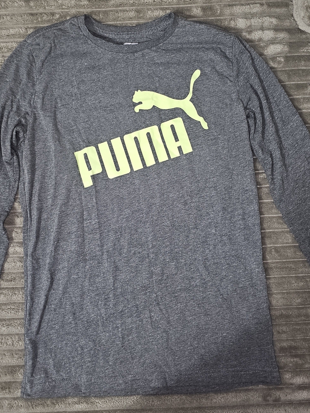 Puma Long Sleeve Graphic Tee - Charcoal with Neon Yellow Logo 14/16 - KD 12